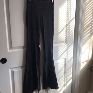 Wild Pearl leggings - wide flare bottoms